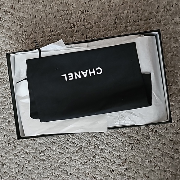 Great condition CHANEL espadrilles - Picture 12 of 12